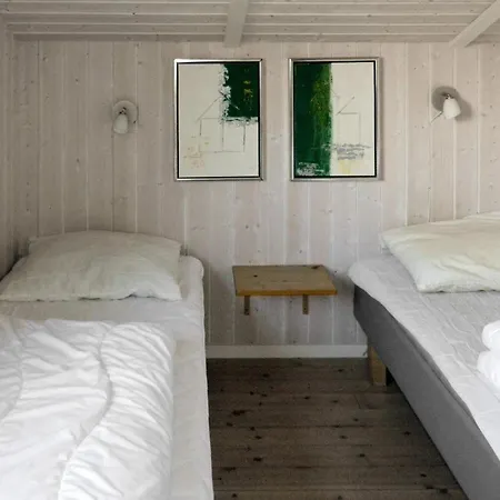 10 Person In Rudkobing-by Traum *