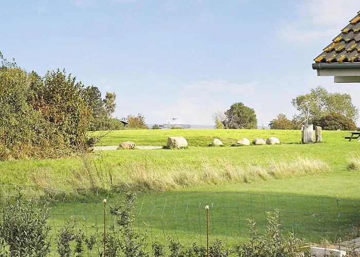 Дом отдыха 10 Person In Rudkobing-by Traum *