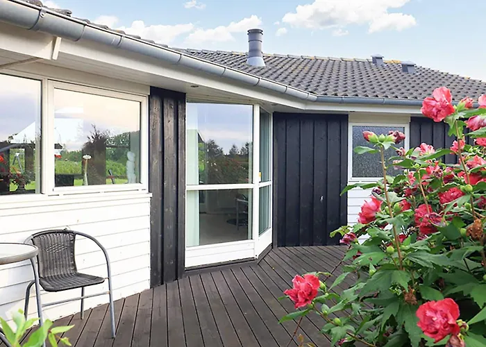 Дом отдыха 10 Person In Rudkobing-by Traum *