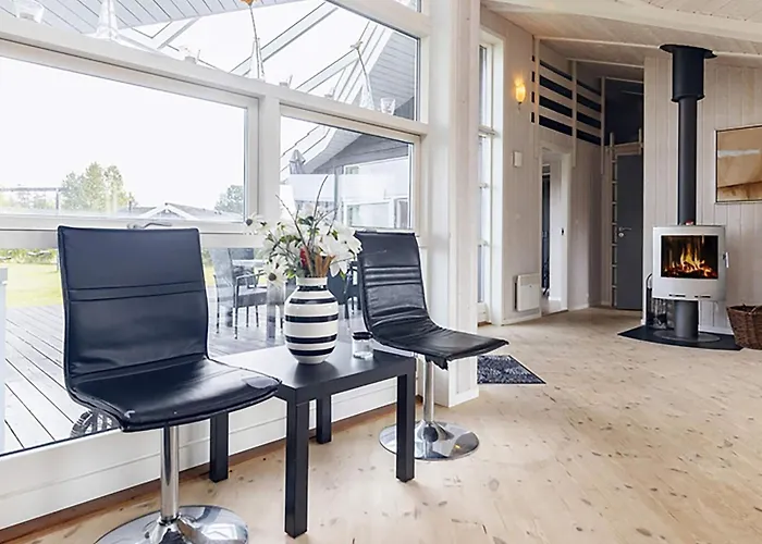 10 Person In Rudkobing-by Traum * Spodsbjerg